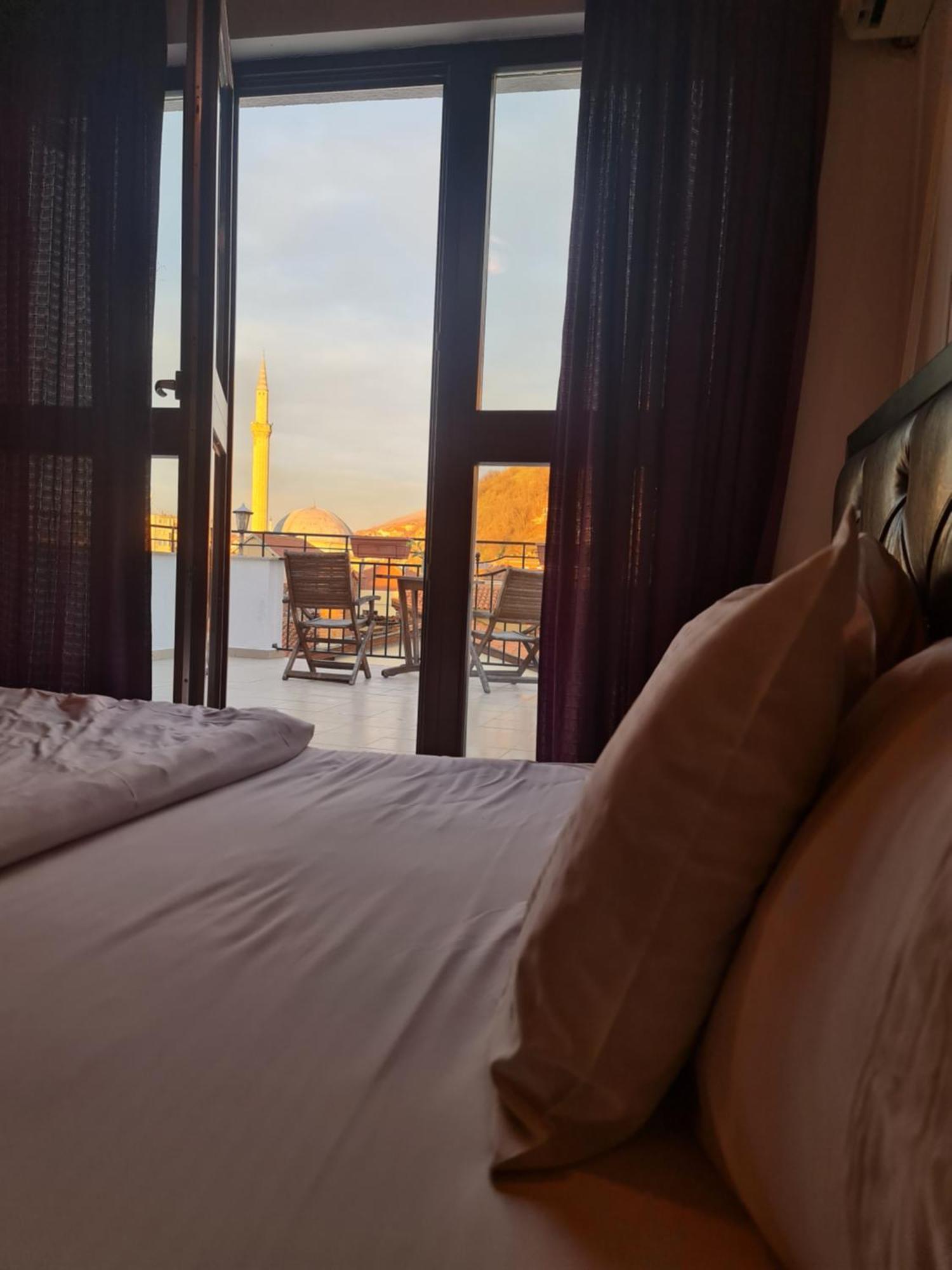 Guesthouse Hotel My Home Prizren Bagian luar foto