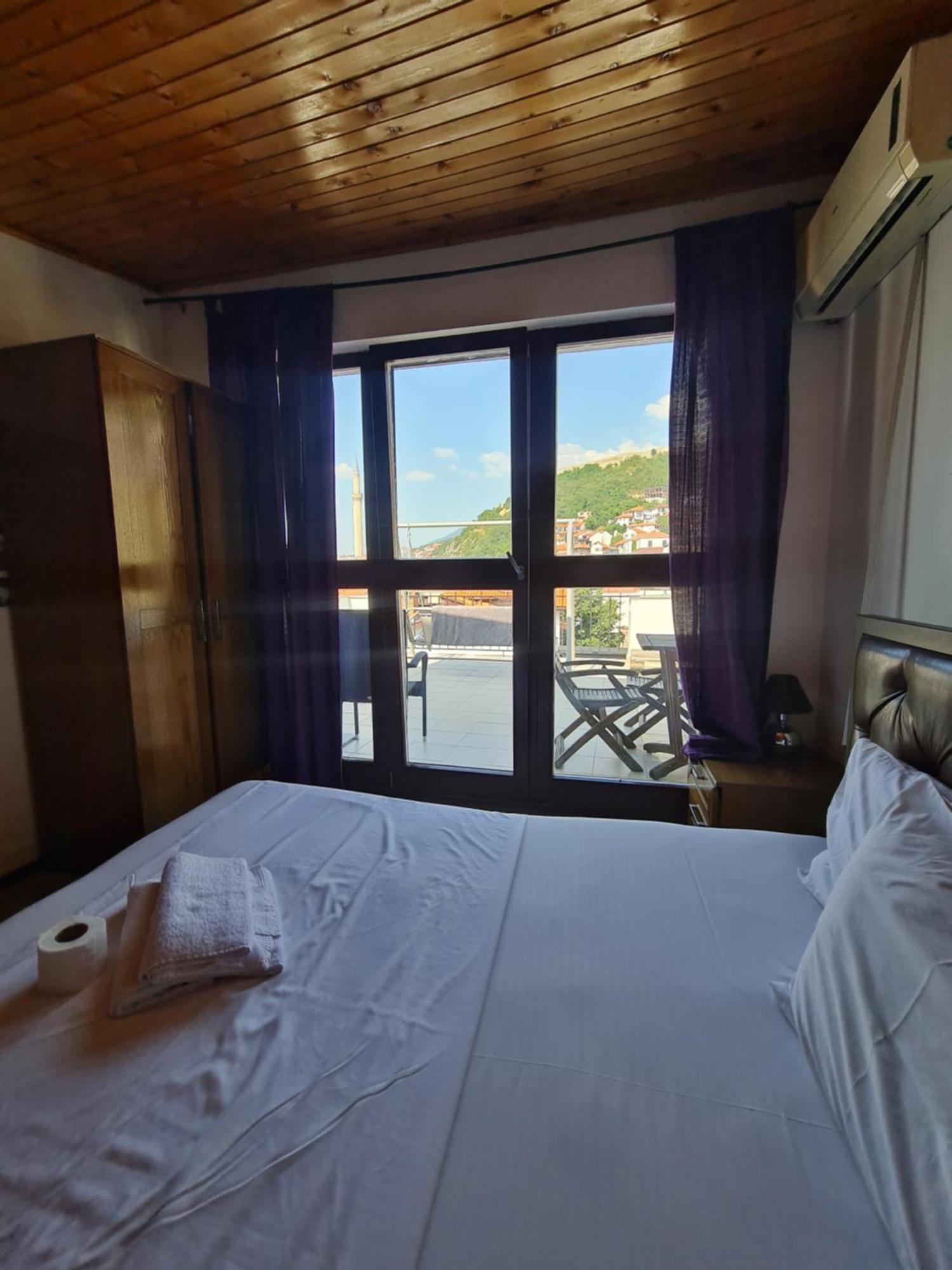Guesthouse Hotel My Home Prizren Bagian luar foto
