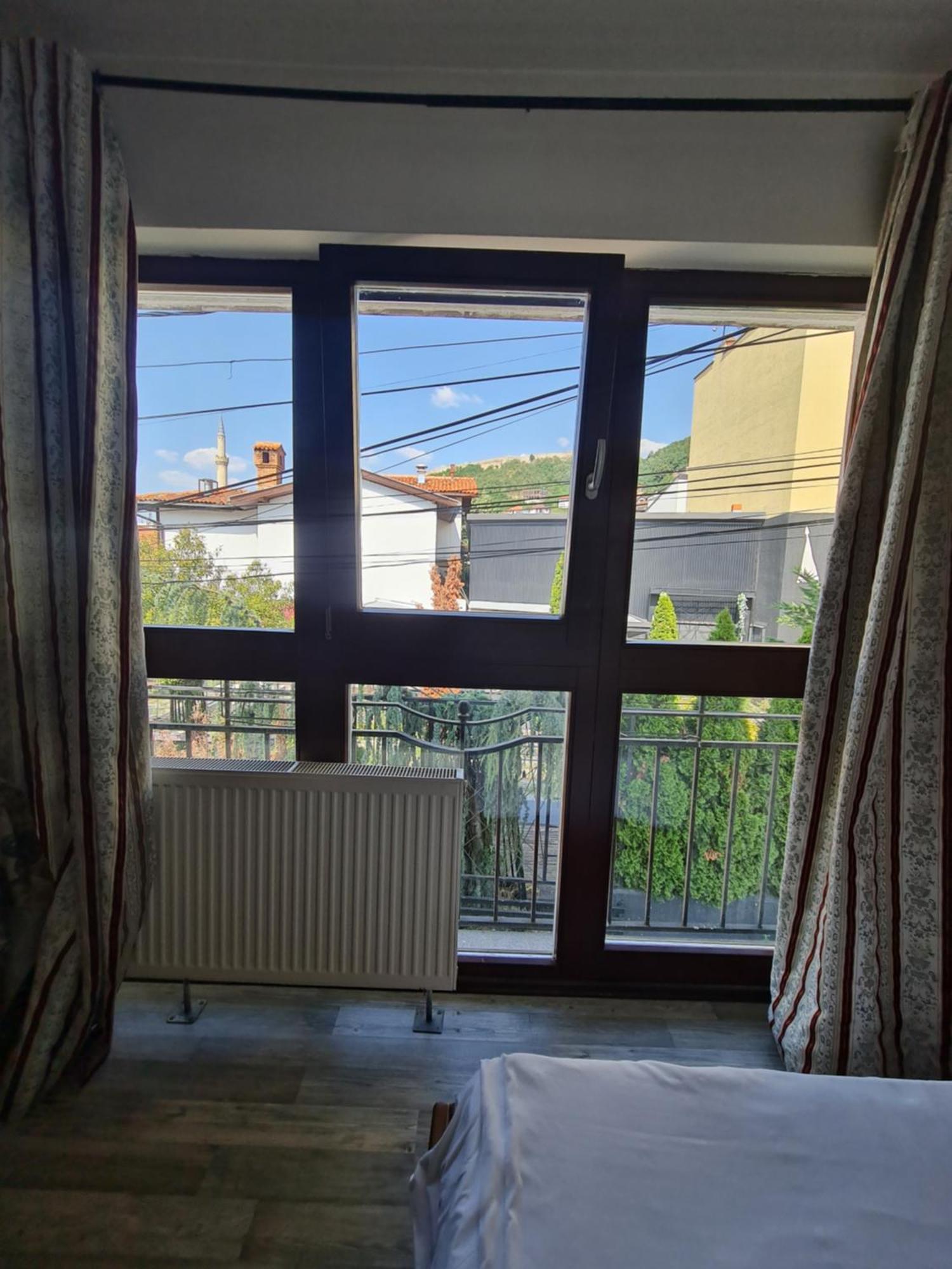 Guesthouse Hotel My Home Prizren Bagian luar foto