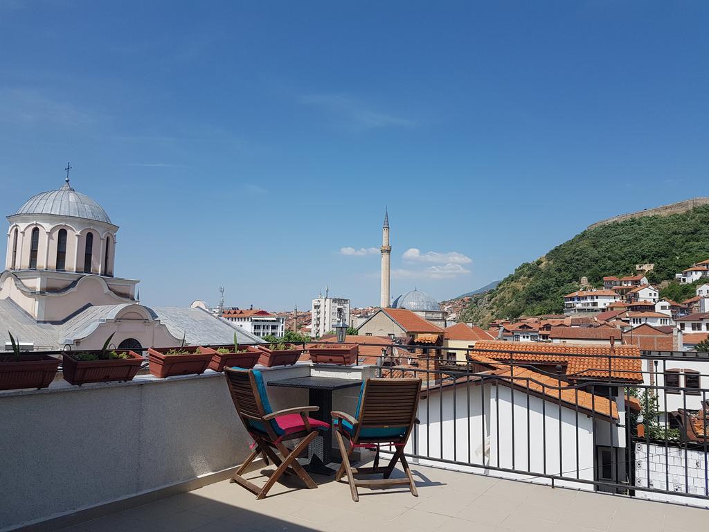 Guesthouse Hotel My Home Prizren Bagian luar foto